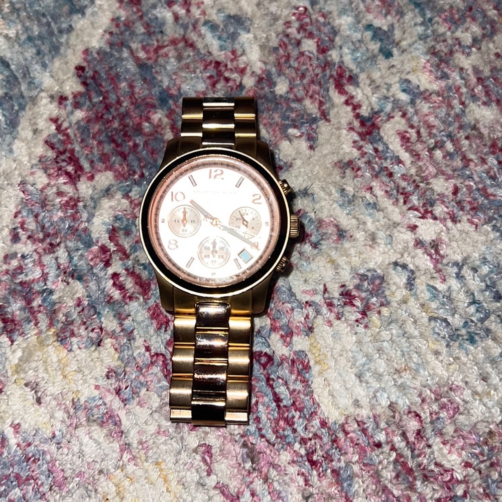 MK Michael Kors rose gold watch